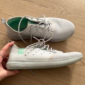 Under Armour White and Light Green Athletic Shoes